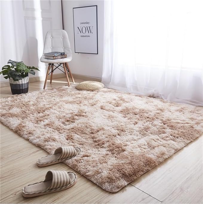 Fluffy carpet - Light Brown and beige